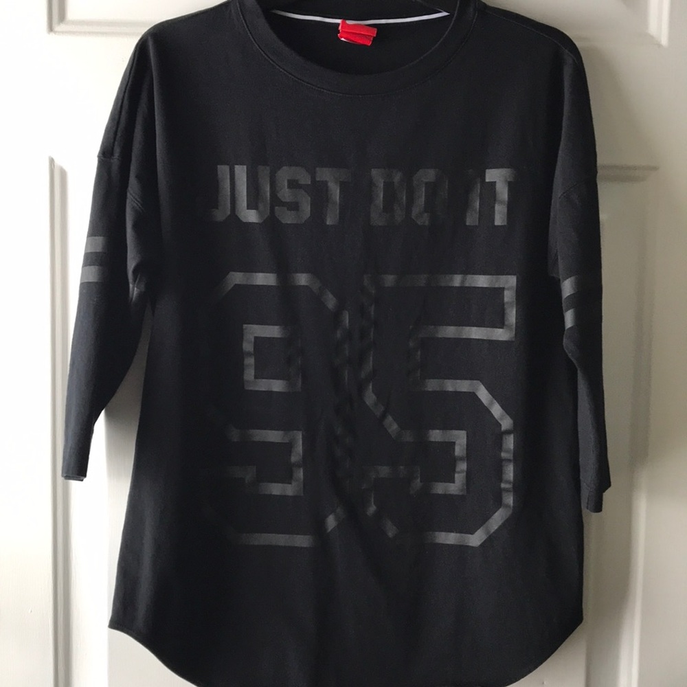 Nike 3/4 Length Sleeve Shirt